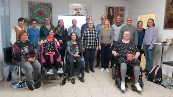 Gruppenbild Besuch Kundinnenrat in Wien Gruppenbild Besuch Kundinnenrat in Wien