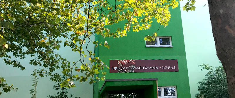 Schulsozialarbeit an der Konrad-Wachsmann-Schule, Integrierte Sekundarschule, Berlin Marzahn-Hellersdorf, Eingang