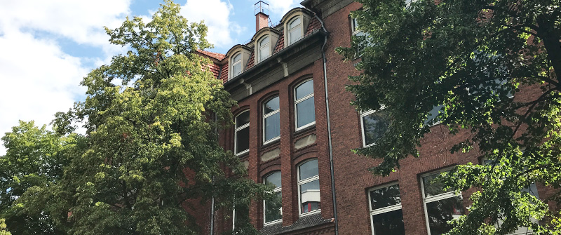 Schulsozialarbeit an der Zuckmayer-Schule, Berlin Neukölln, Integrierte Sekundarschule, Schulgebäude